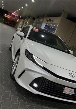 تۆیۆتا کامری